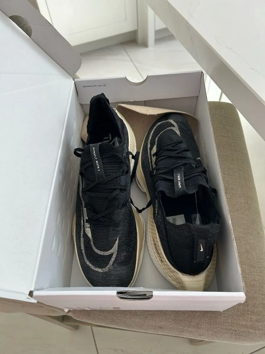 nike air zoom alphafly 2-size uk 10.5 - Image 4