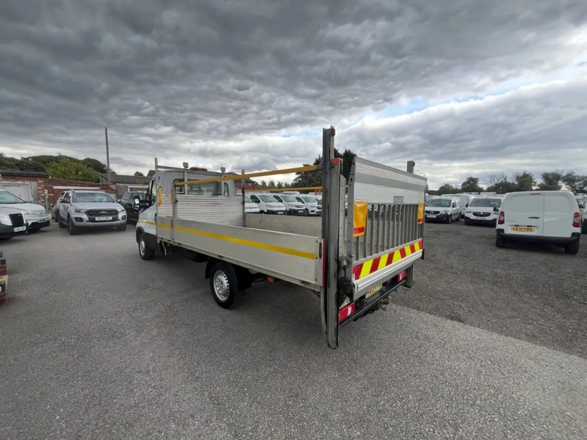 2023 Iveco Daily Dropside Van - Image 2