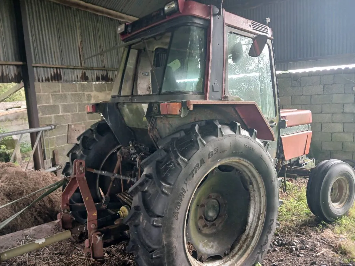 Tractor - Image 2