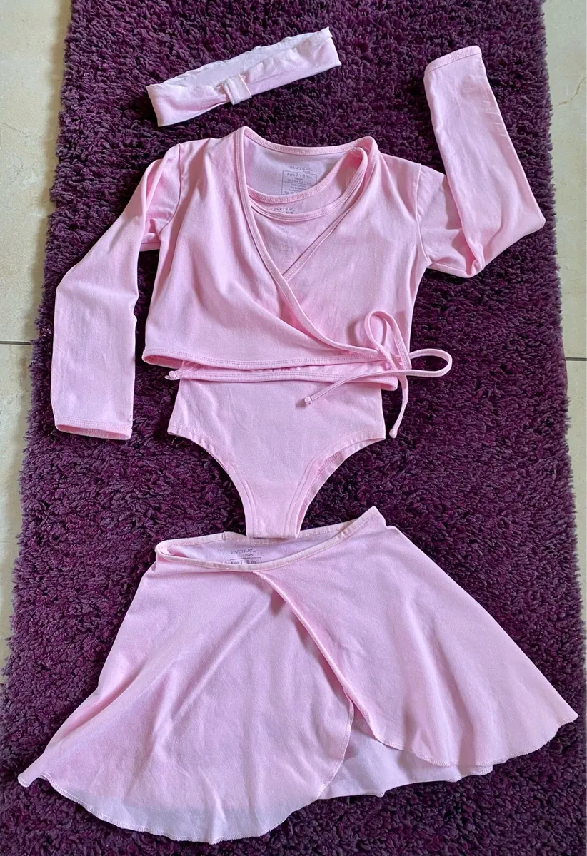 Light pink children's ballet 4 pc dance wear set - Image 1
