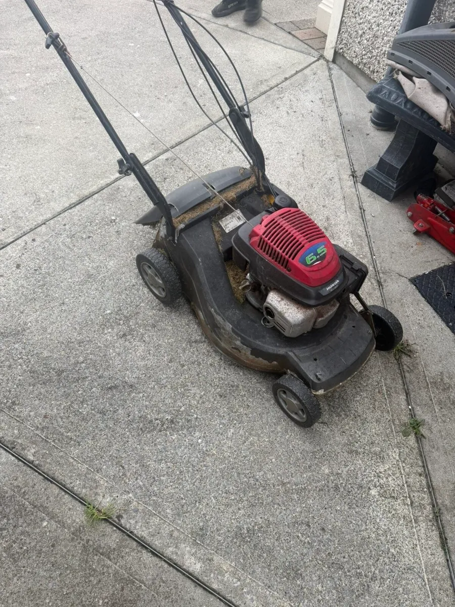 Honda lawnmower