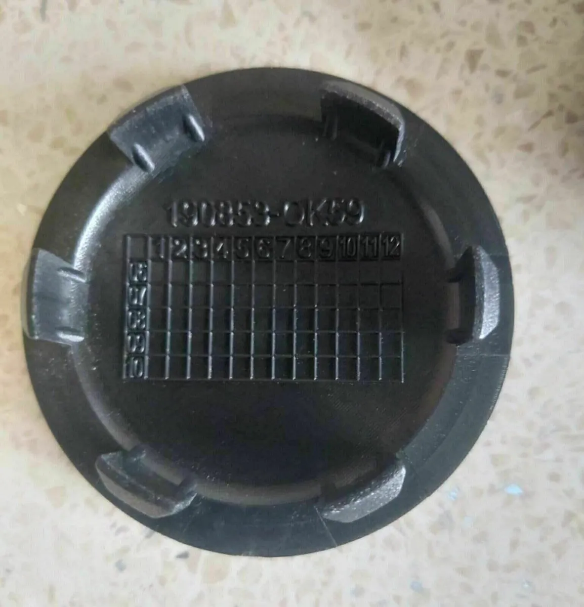 4 x Mini Centre Caps - FREE POST - Image 2