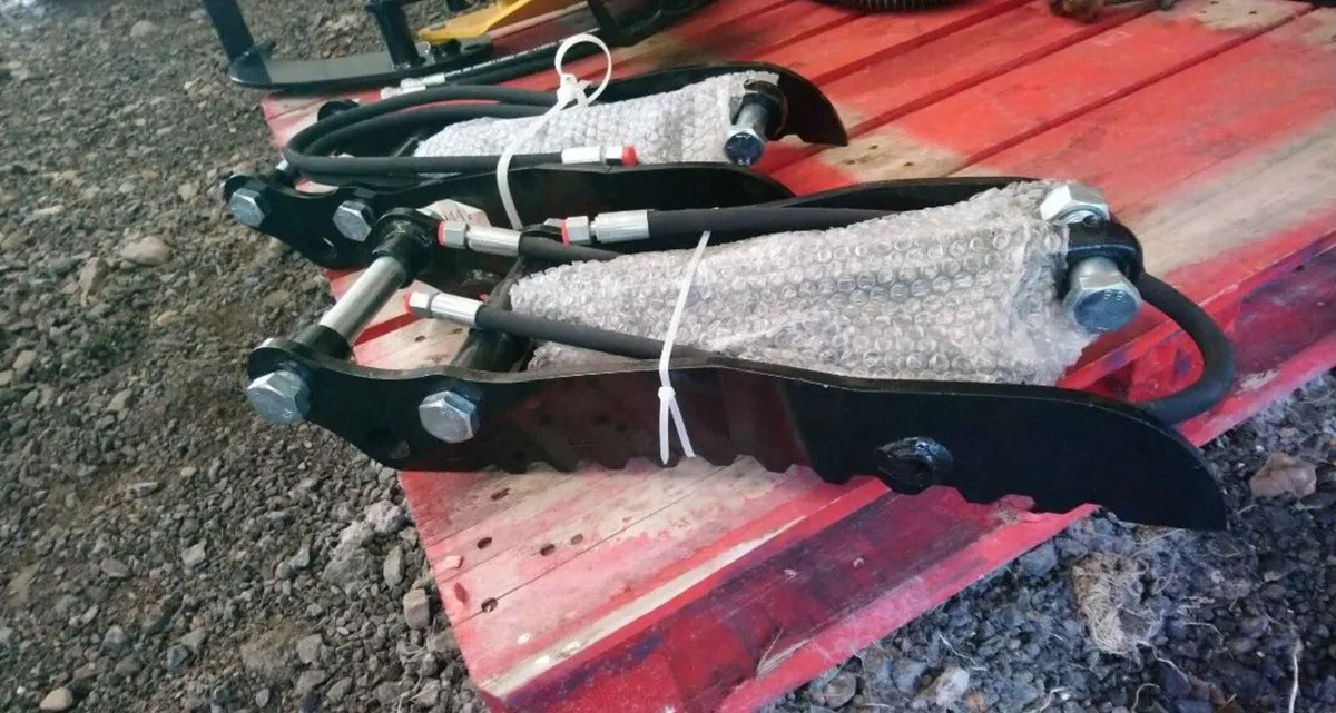 MIVA CAPTOK FULLY HYDRAULIC THUMB - Image 2