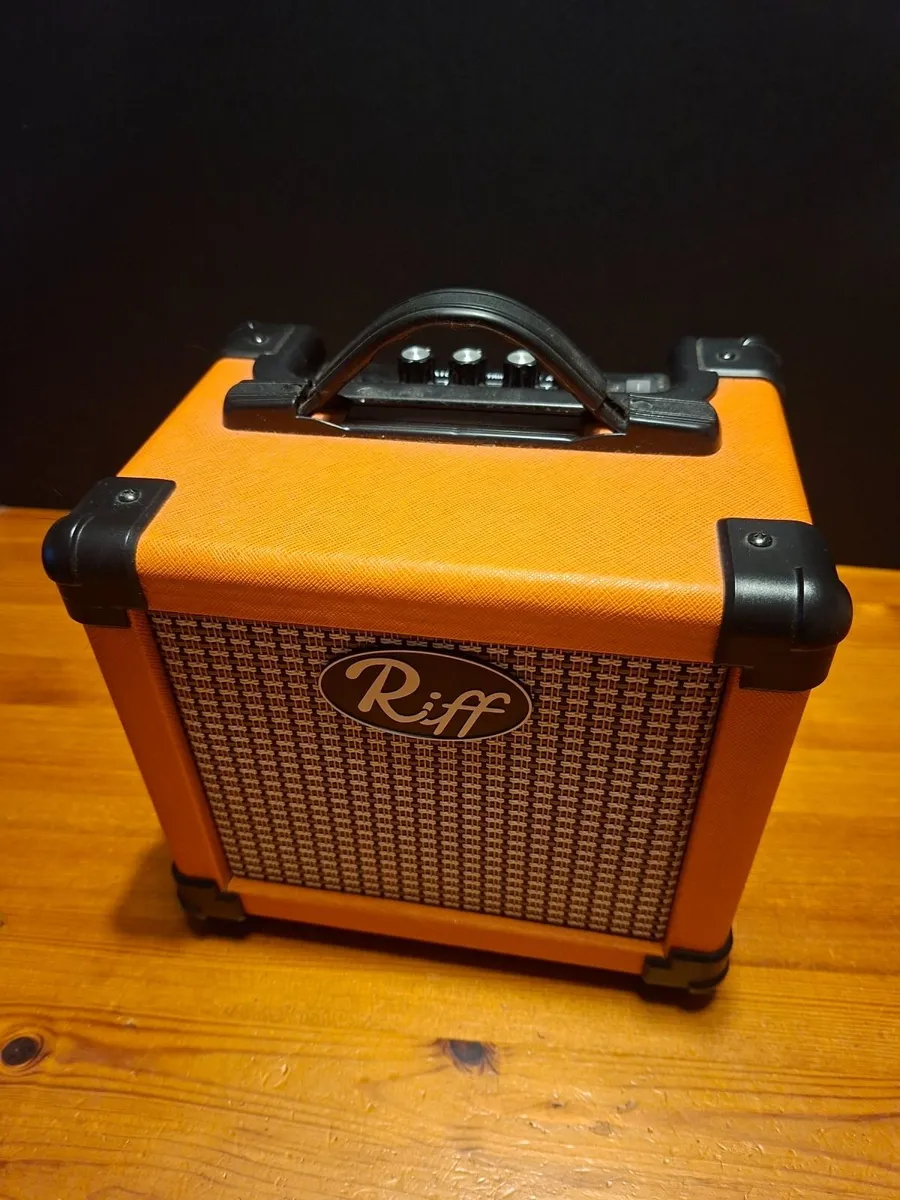10w Electric Guitar Amp RGA10 - Image 1