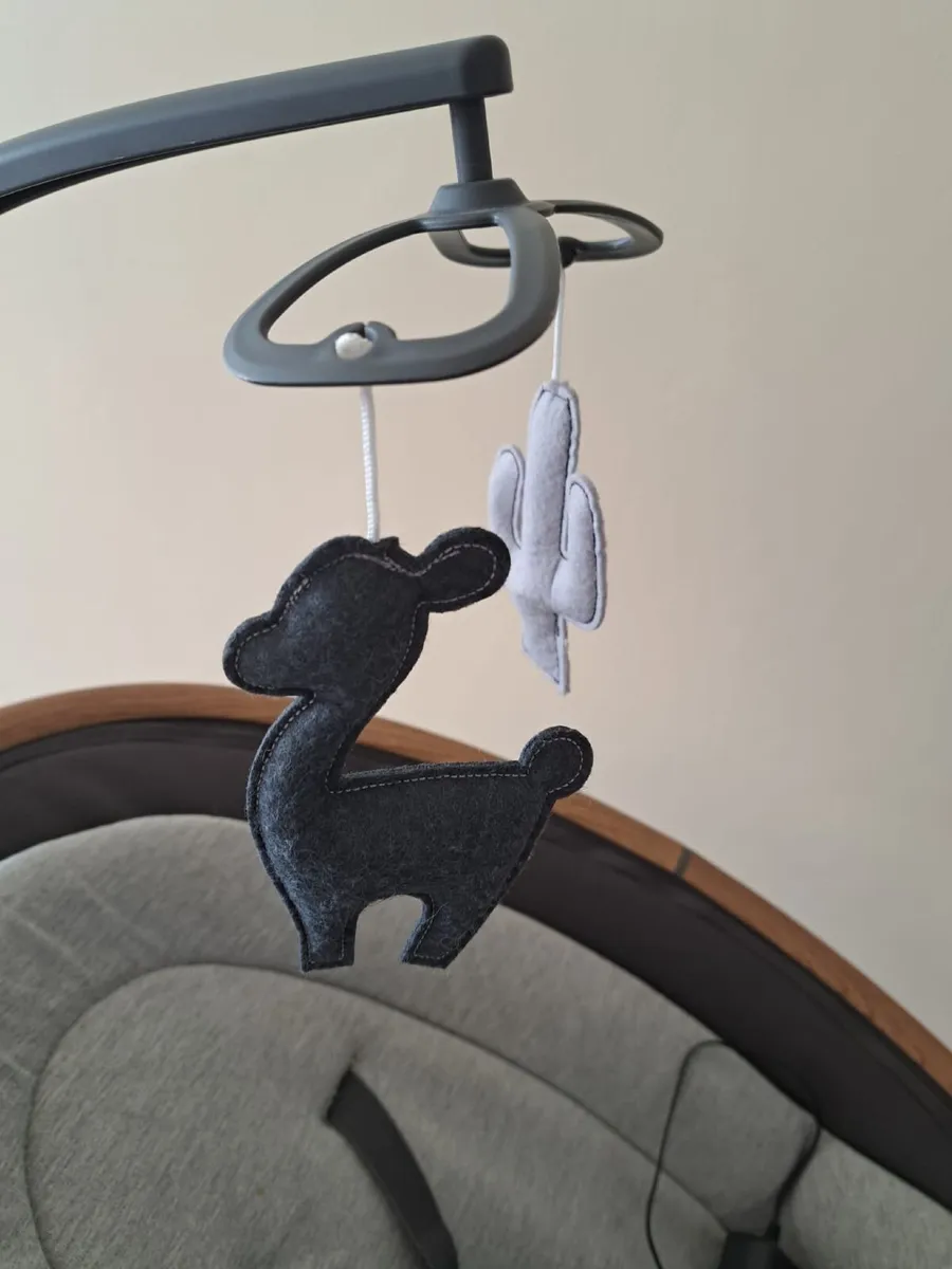Maxi-Cosi Cassia Electric Baby Swing Chair - Image 3