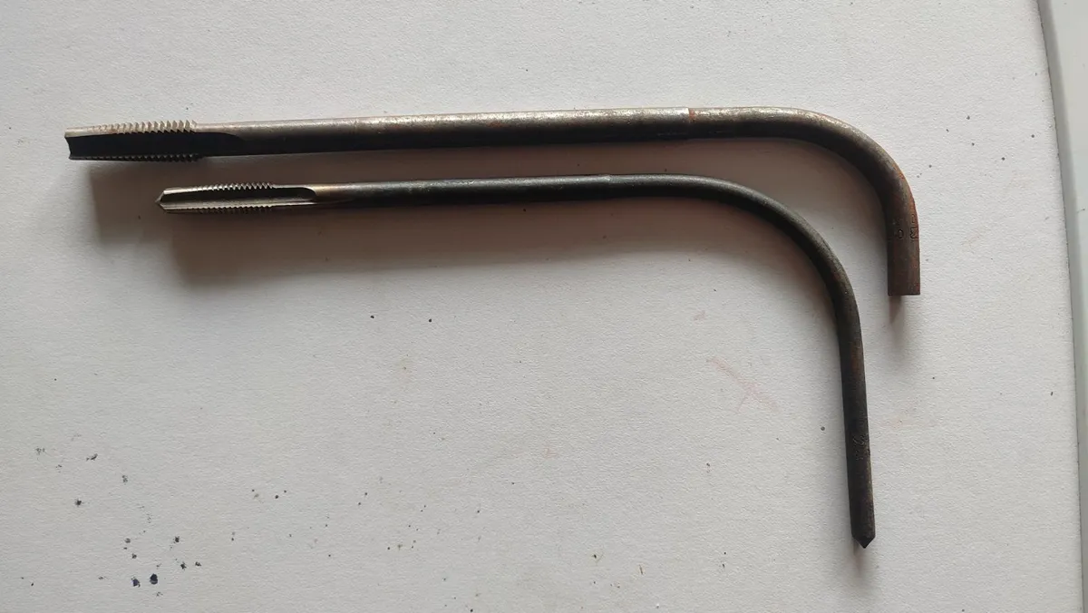 USSR Bent Shank Nut Taps M8x1.25 & M10x1.5