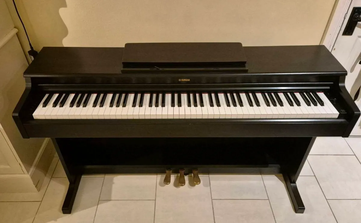 Yamaha Arius YDP 164 - Image 3