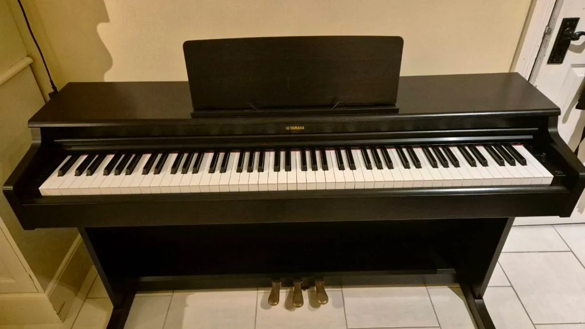 Yamaha Arius YDP 164 - Image 4