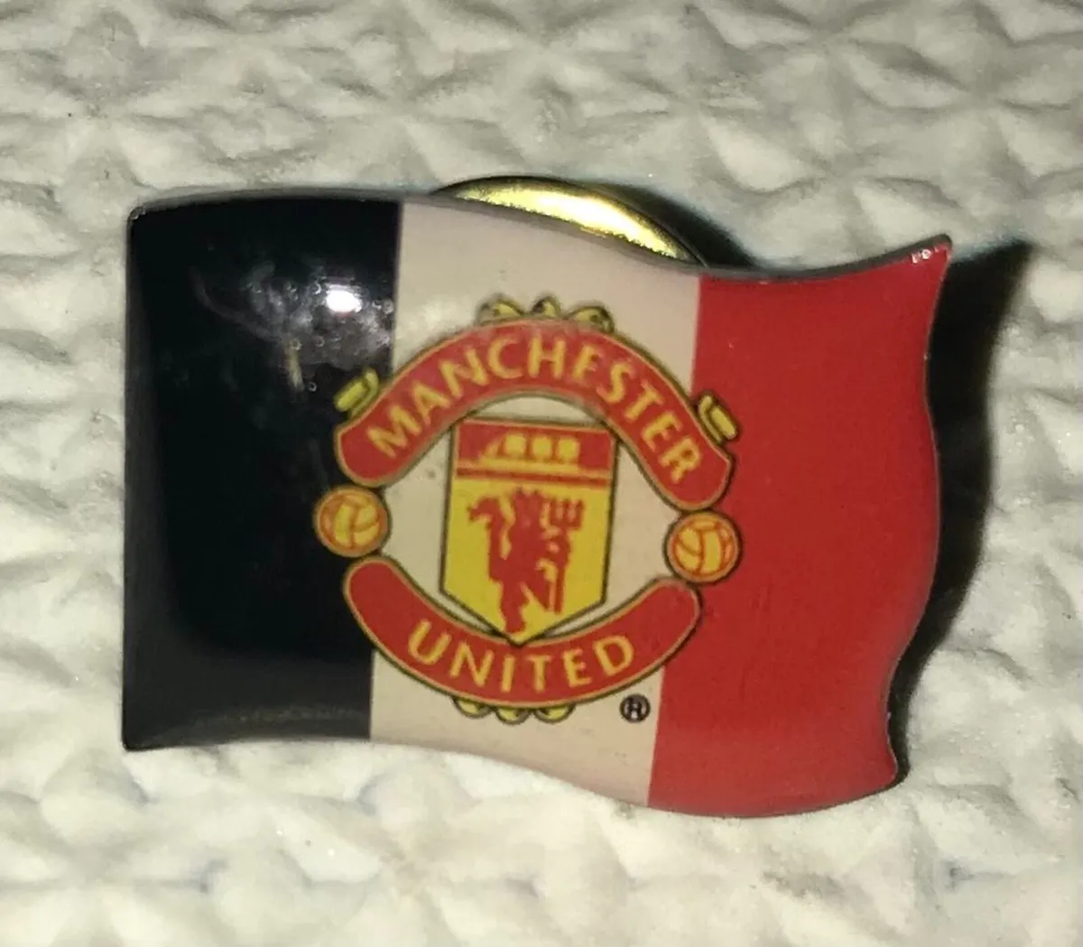 Badges and Pins - Image 3