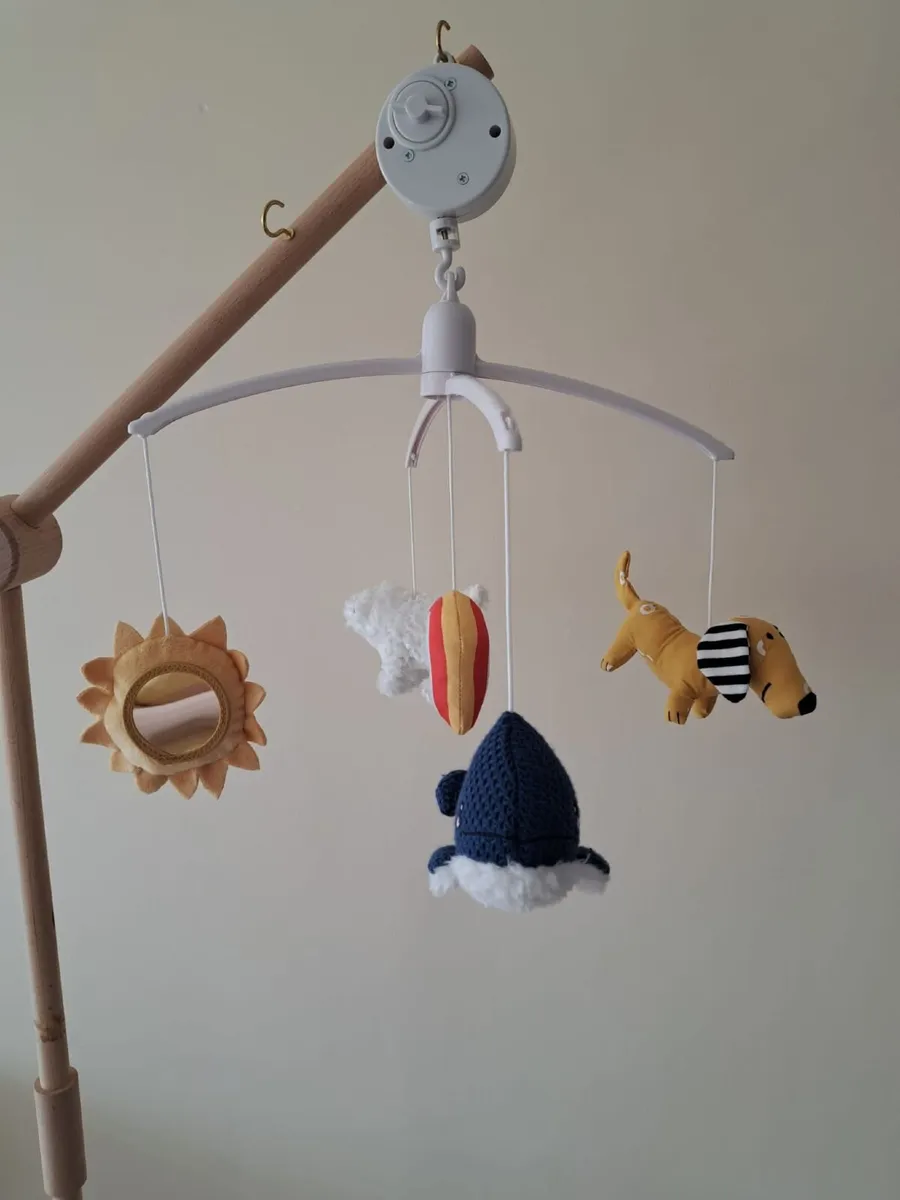 Baby mobile wooden holder and stand - Image 3