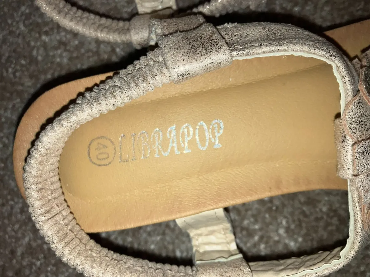 Sandals - Image 3