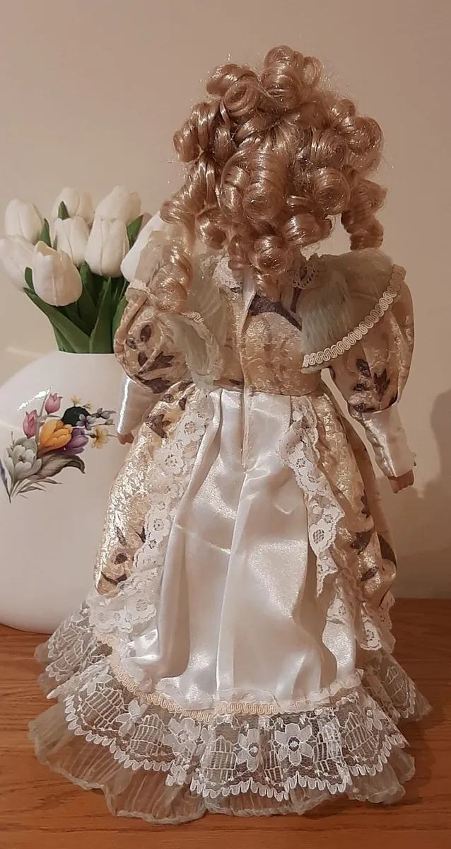 Porcelain dolls - Image 3