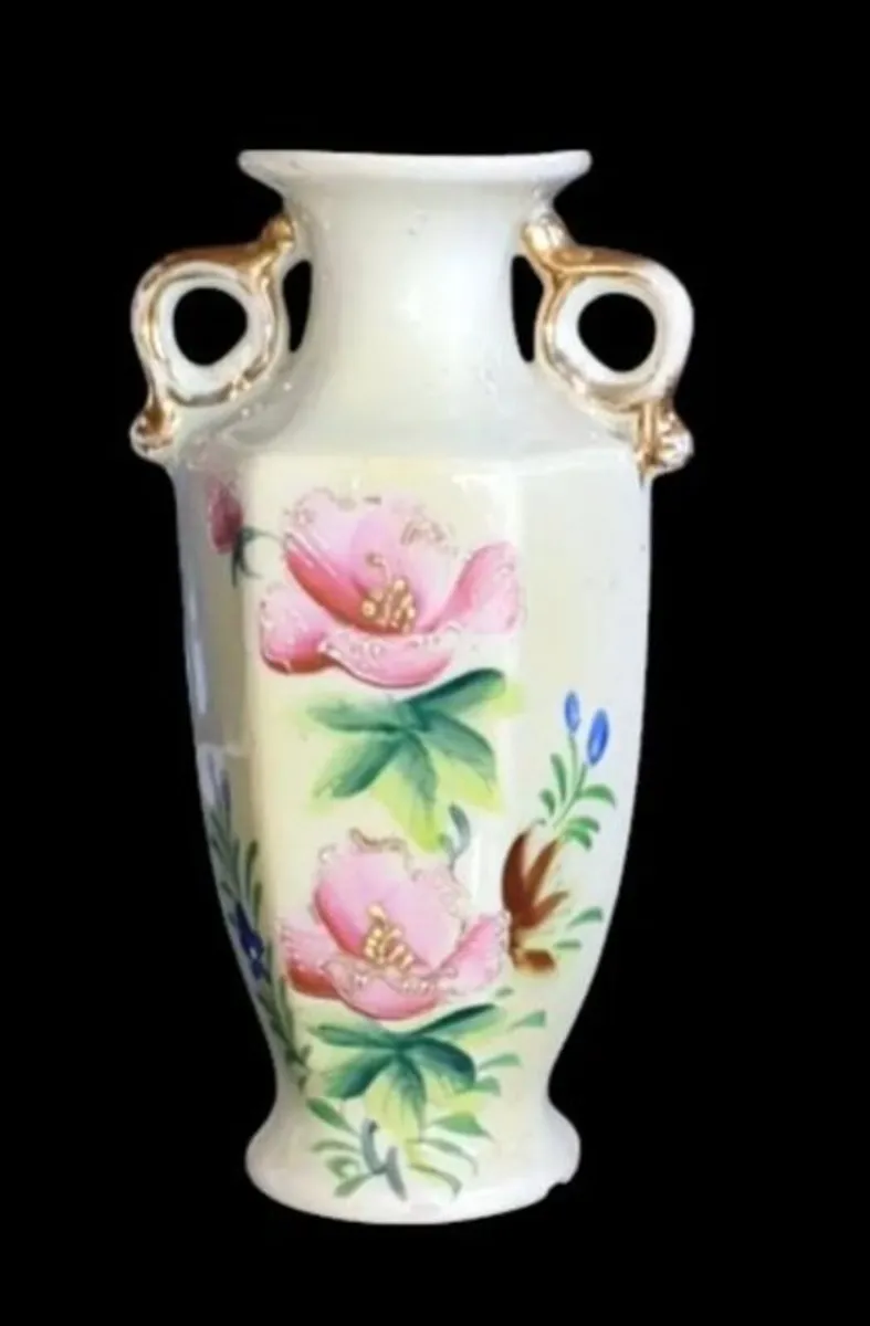 Beautiful Vintage Japanese Hand-Painted Porcelain - Image 3