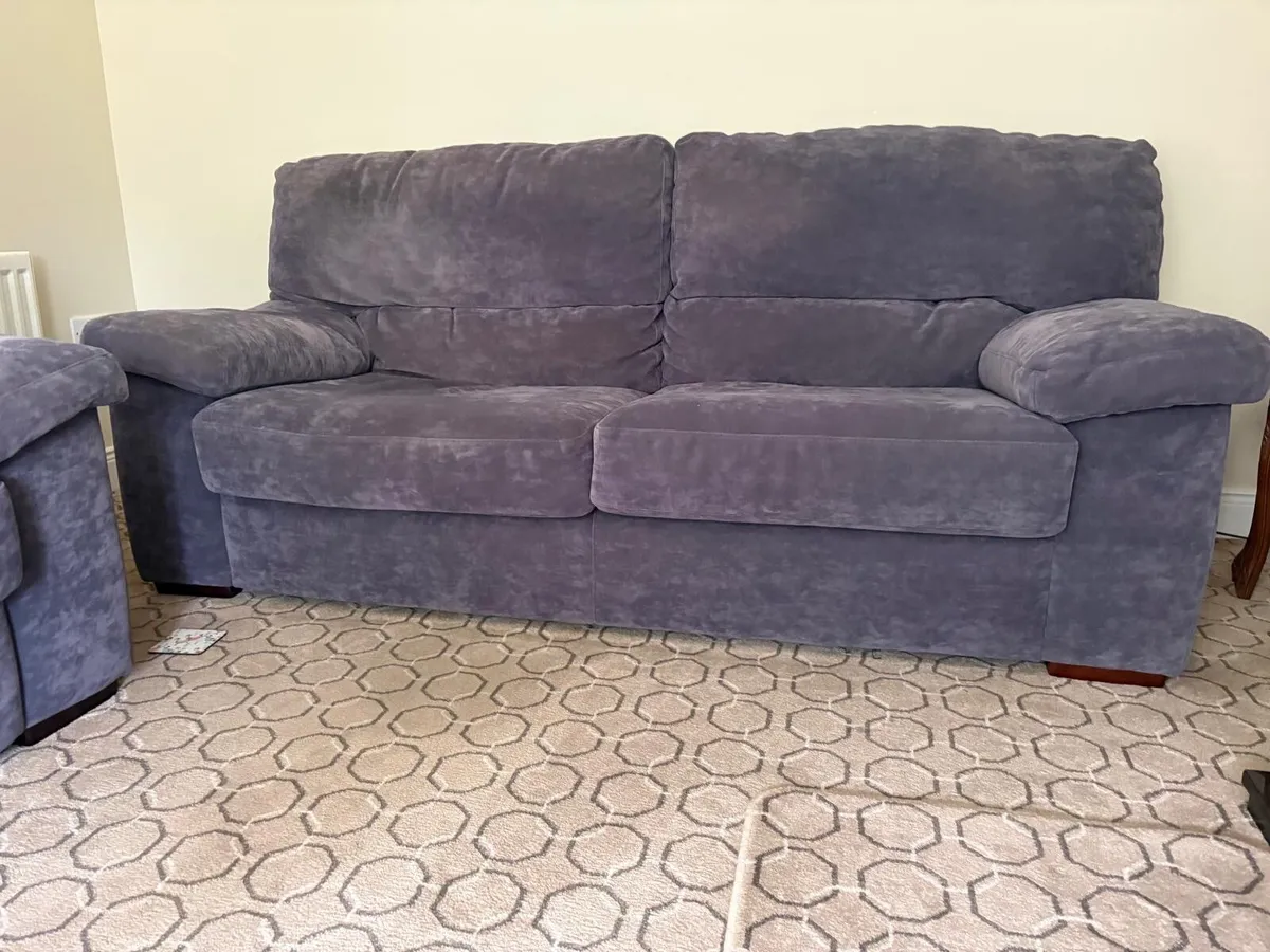 3 piece sofa set - Image 1