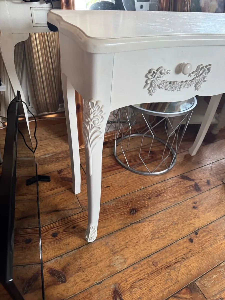 console table - Image 2