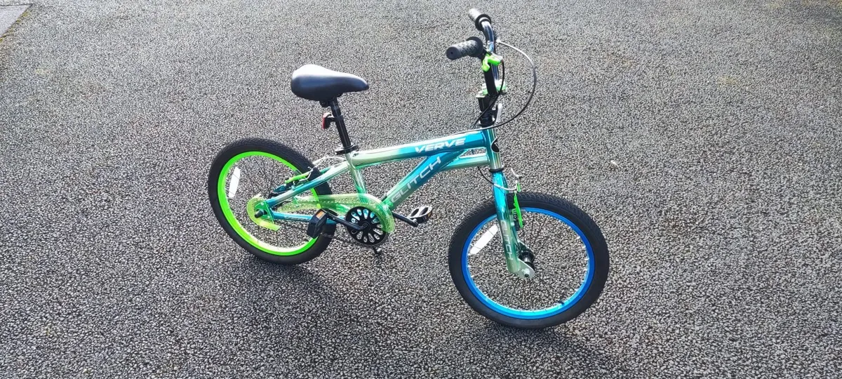 18-Inch Glitch Kids Bike in Metallic Blue - Image 1