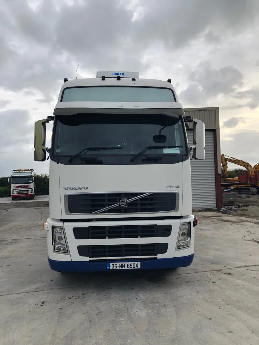 Volvo FH12 - Image 2