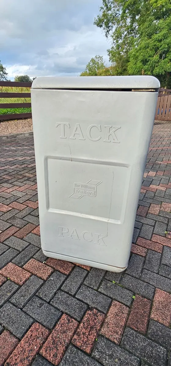 Equestrian Tack Pack - Image 1