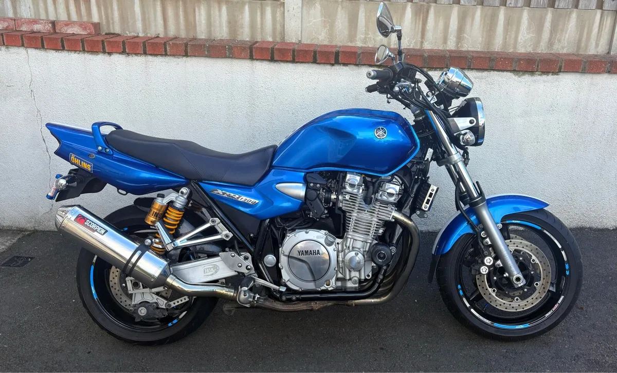 Yamaha XJR 1300 - Image 1