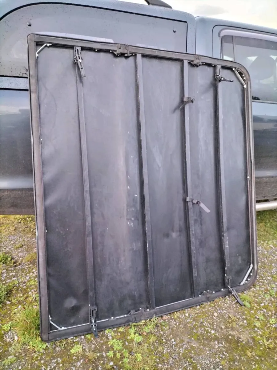 Volkswagen amarok pick-up cover - Image 2