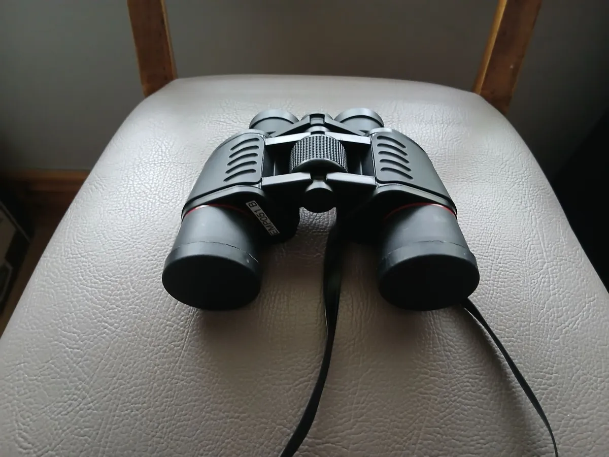 Binoculers - Image 1