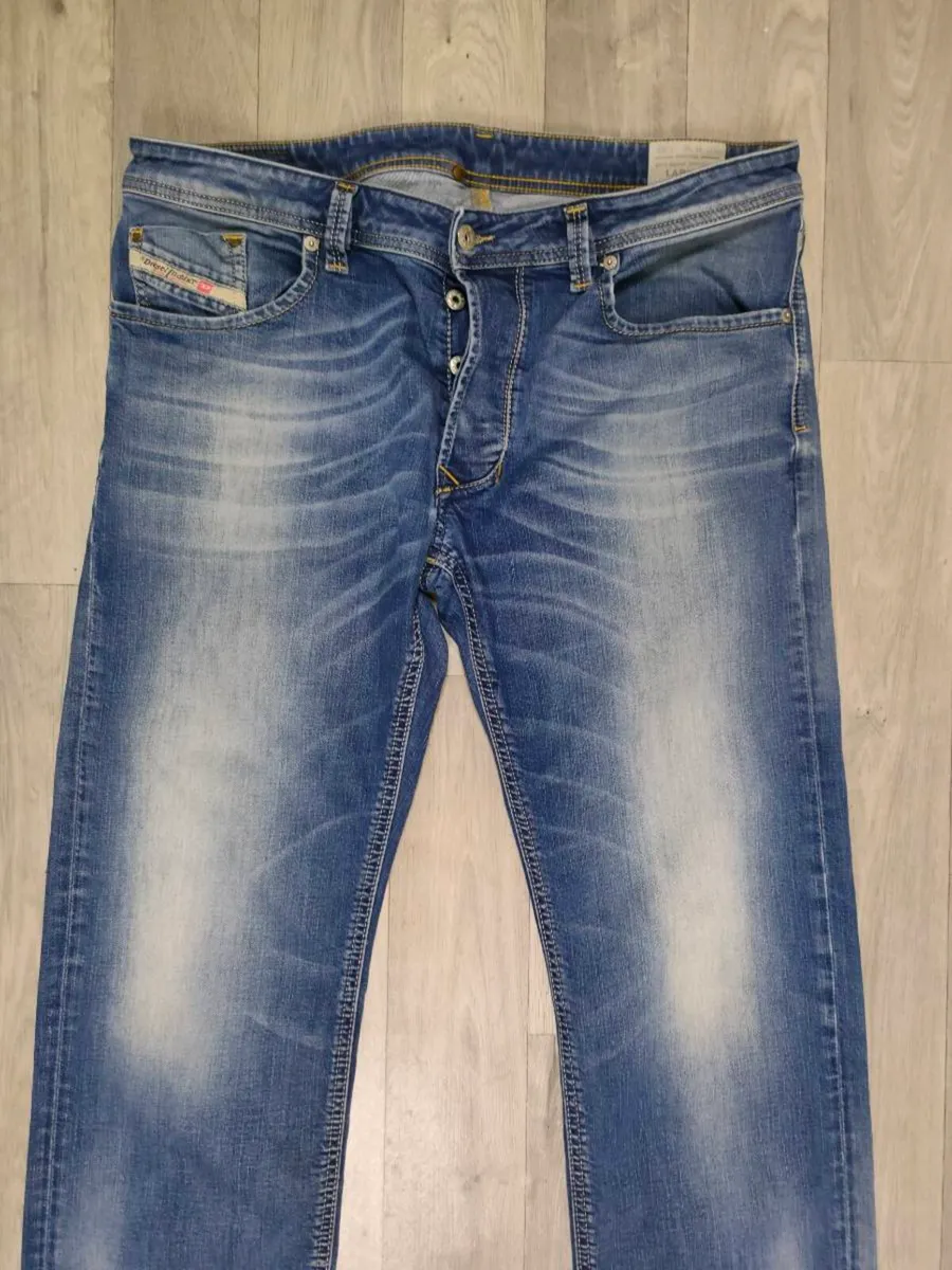 Diesel Larkee Regular Straight Fit Jeans W36 L32 - Image 2