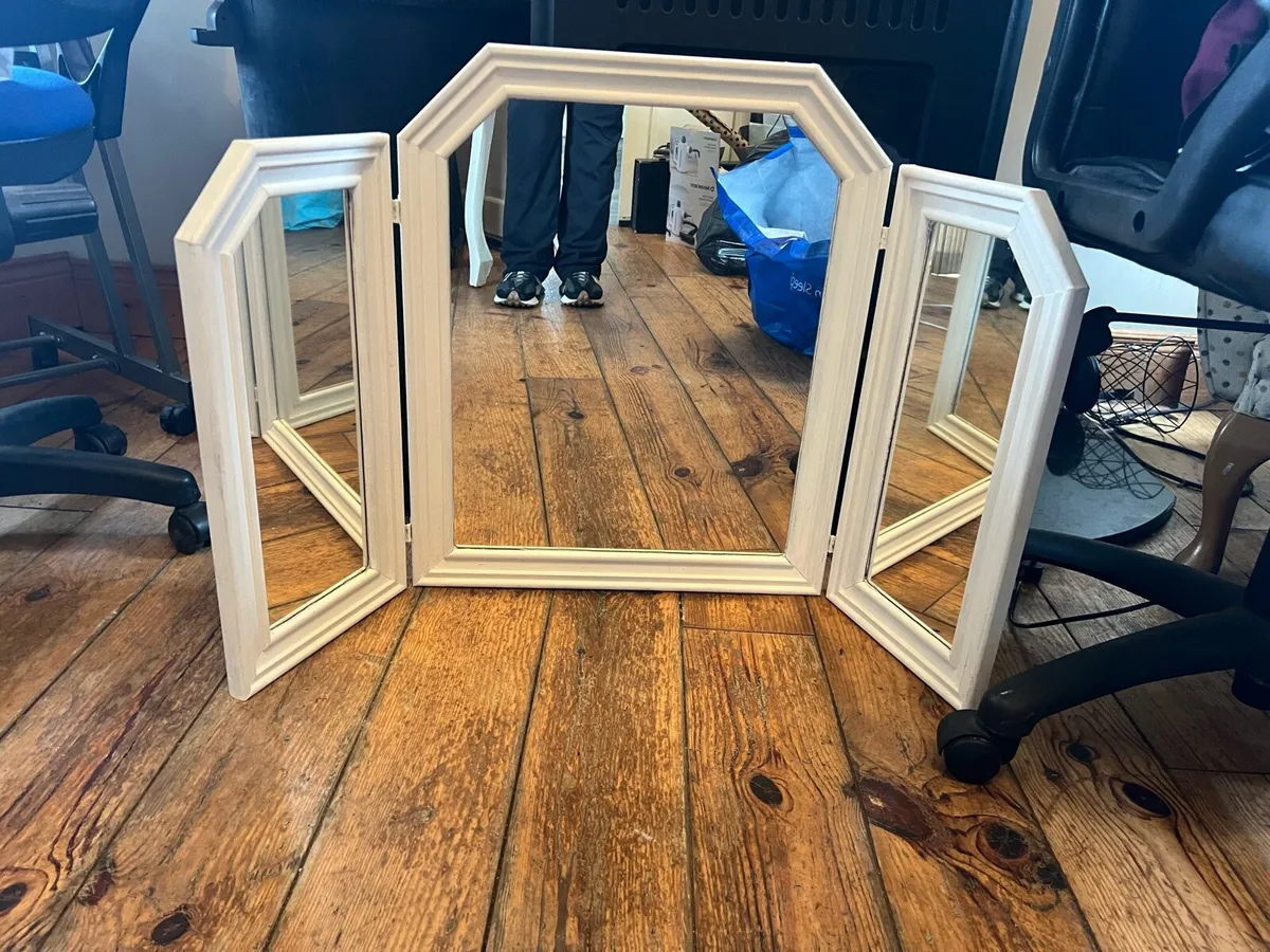 mirror