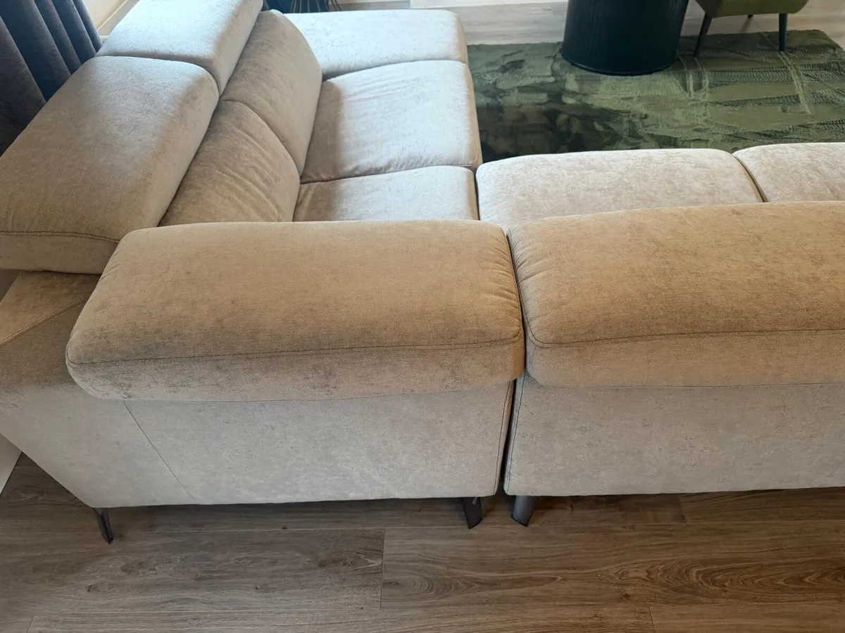 Montero Corner Sofa - Image 4