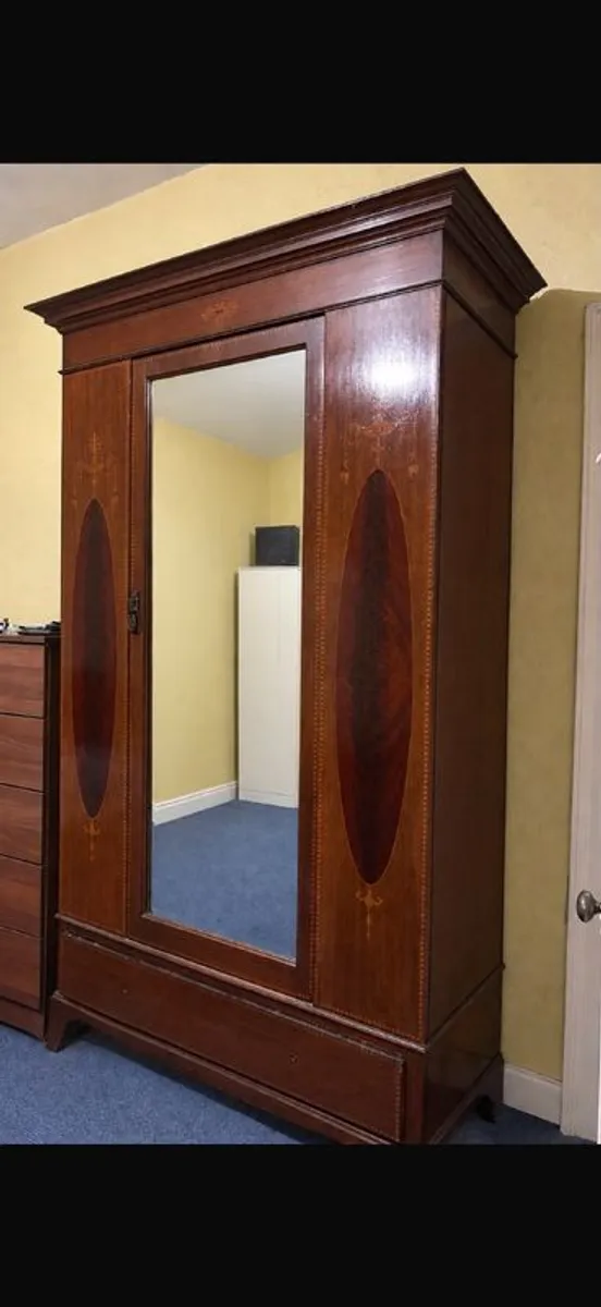Stunning Wardrobe
