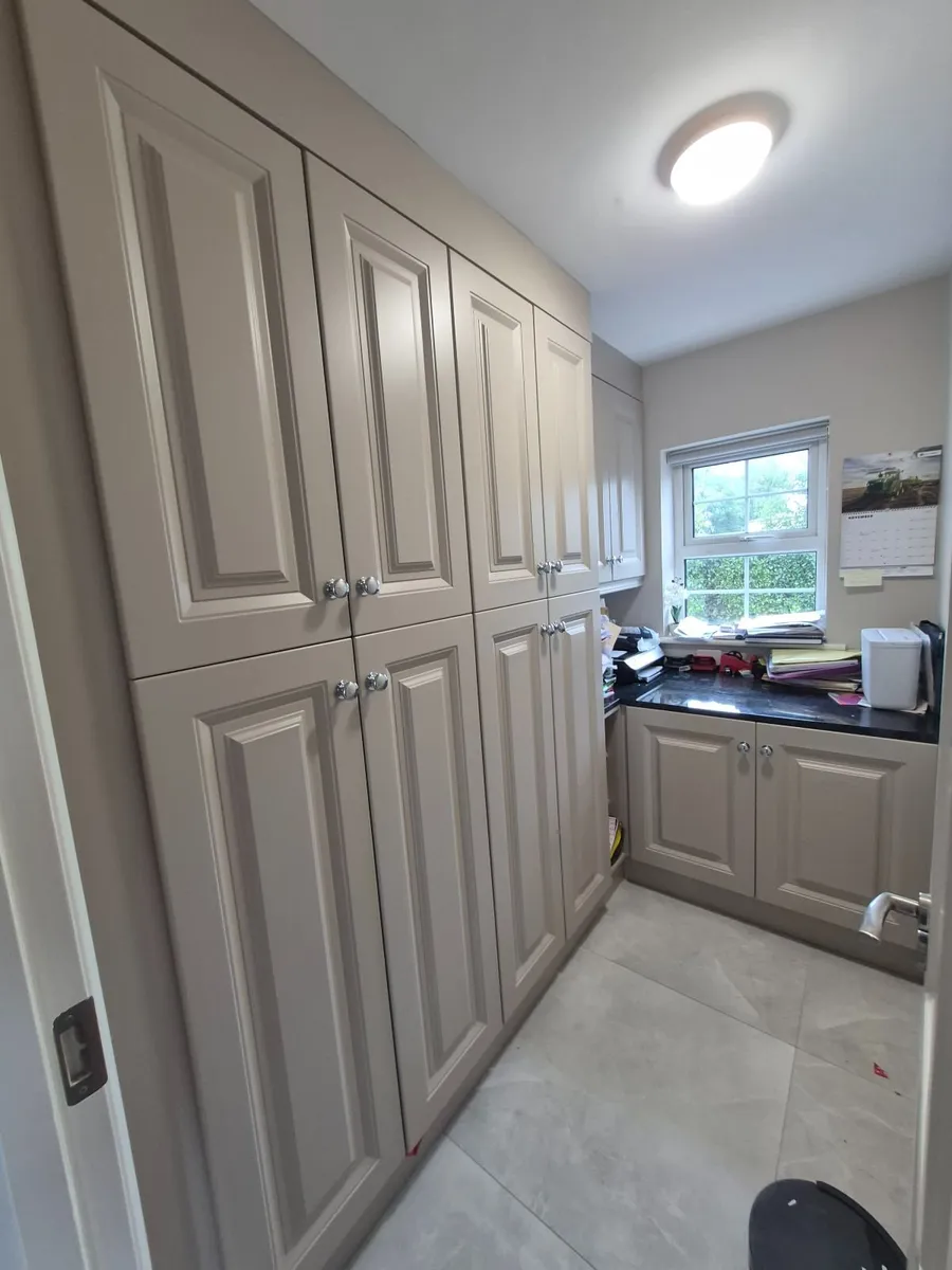 Kitchen - Image 3