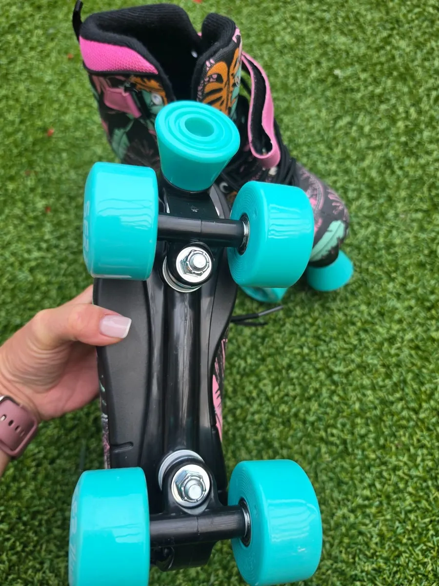 SFR Vision Canvas Kids Roller Skates Floral - Image 2
