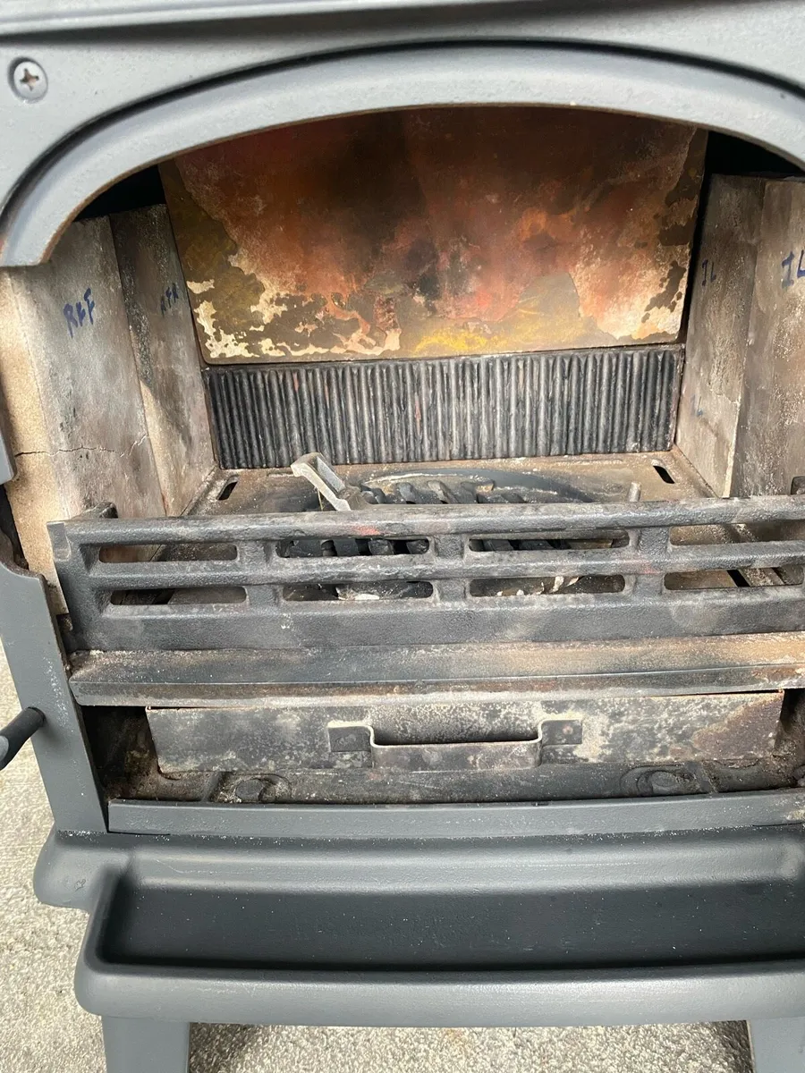 Dru 44 Multifuel Stove - Image 3