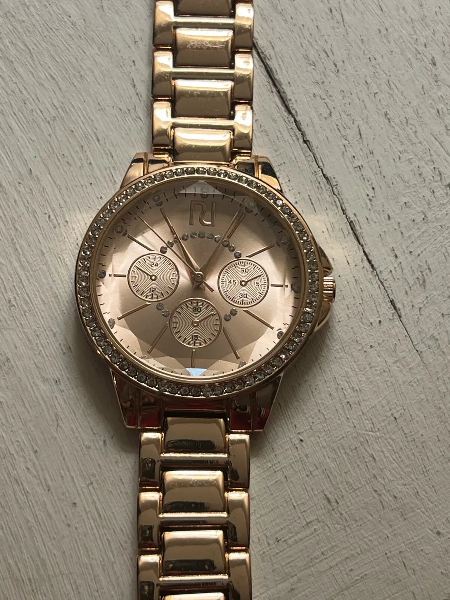 River island watch - Image 1