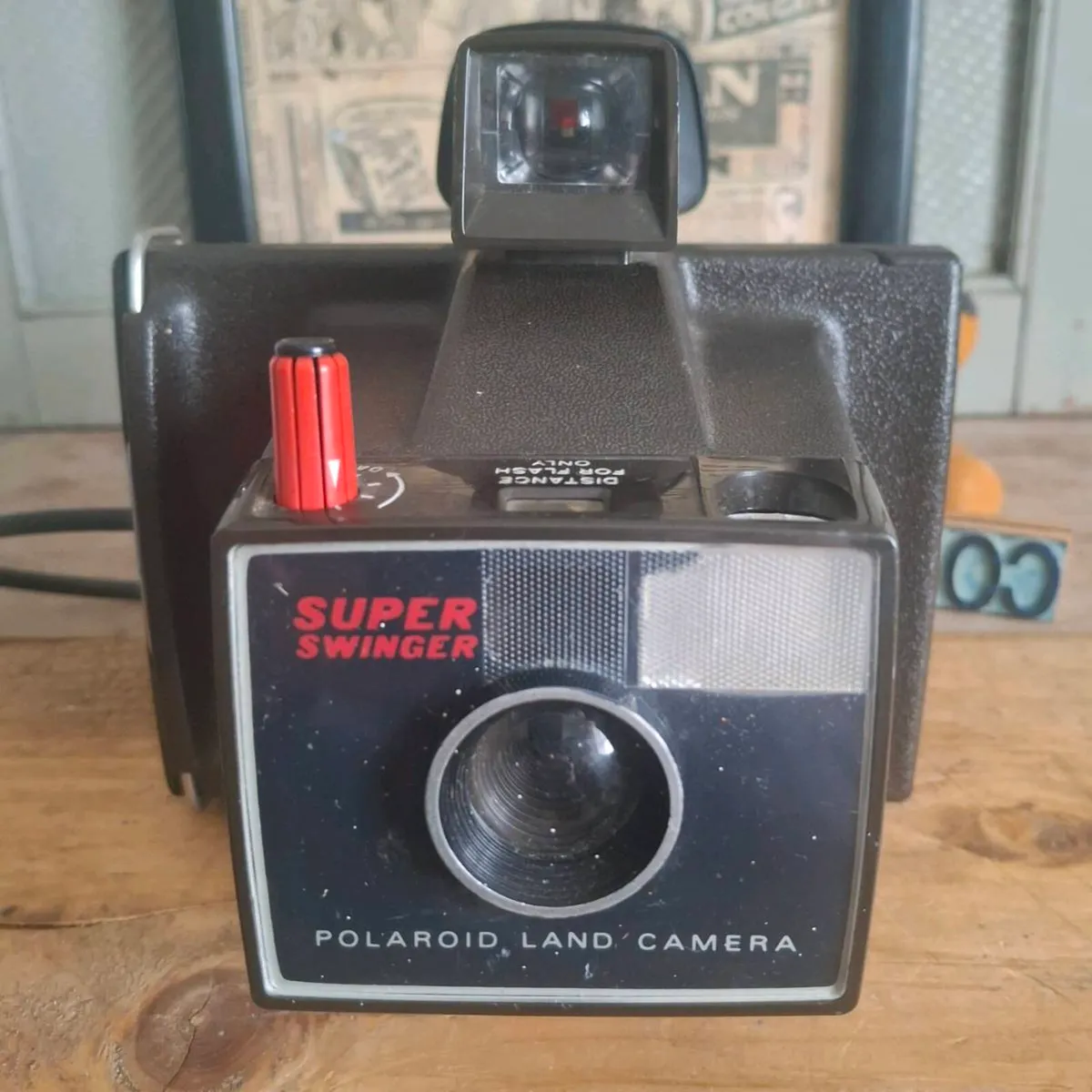 Vintage Polaroid Super Swinger - Image 1