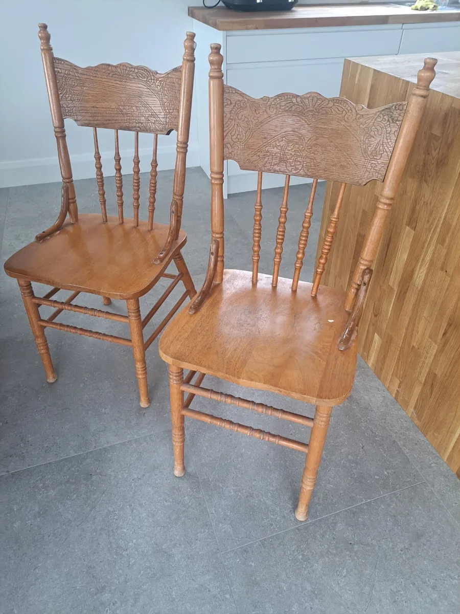 Kitchen table - Image 2