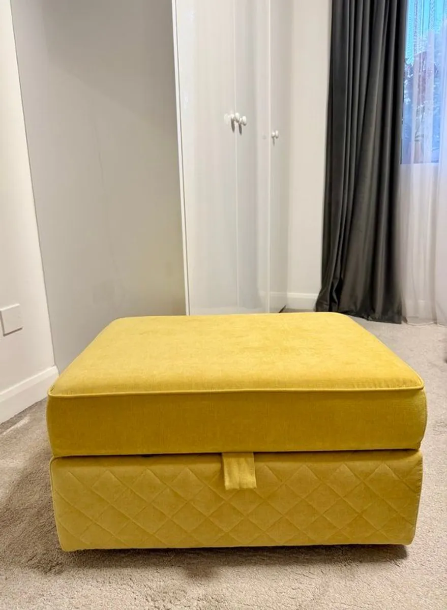 Sofa - Image 2