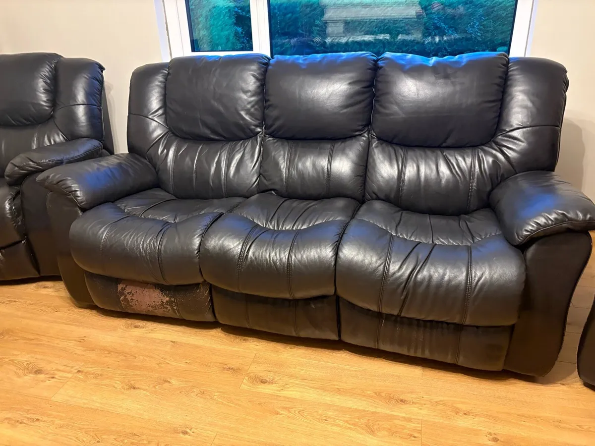 TCS Leather Suite of Furniture 3-1-1 with recliner - Image 3