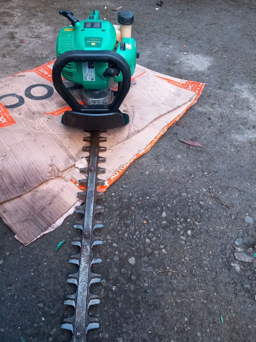 Hedge trimmer - Image 2