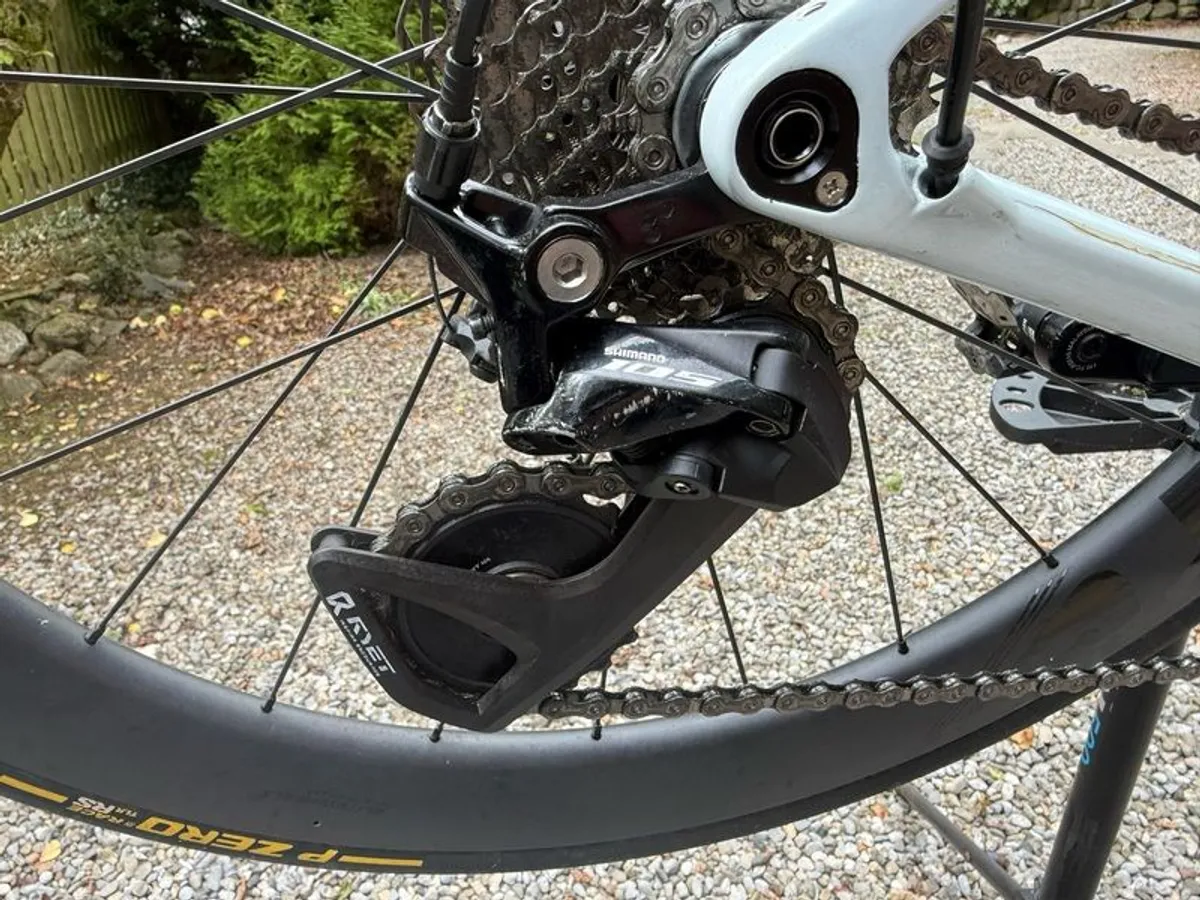 cube attain carbon size 53 (M) - Image 2