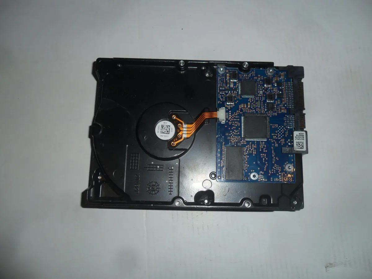 Hitachi Hdd 1 TB - Image 1