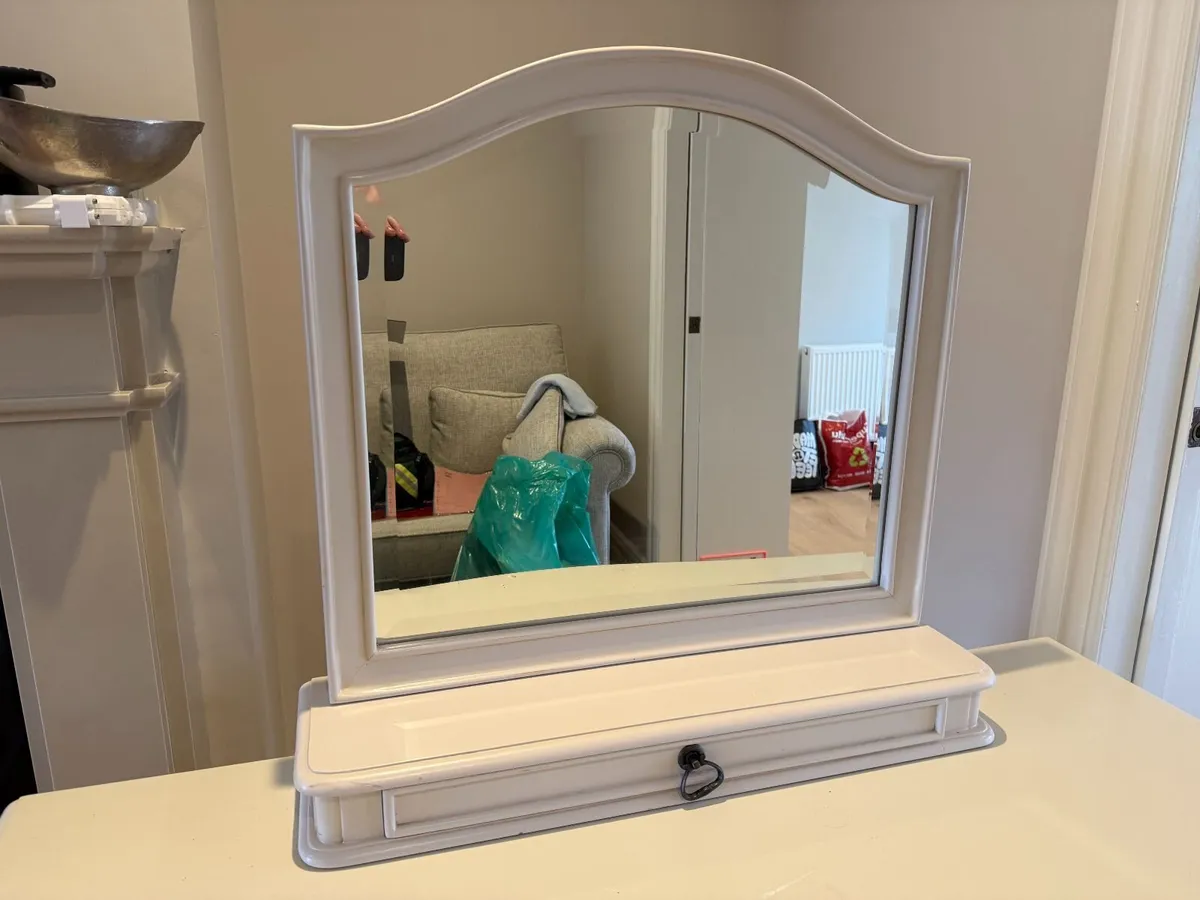 Adriana French-Style Dressing Table Mirror & Stool - Image 4