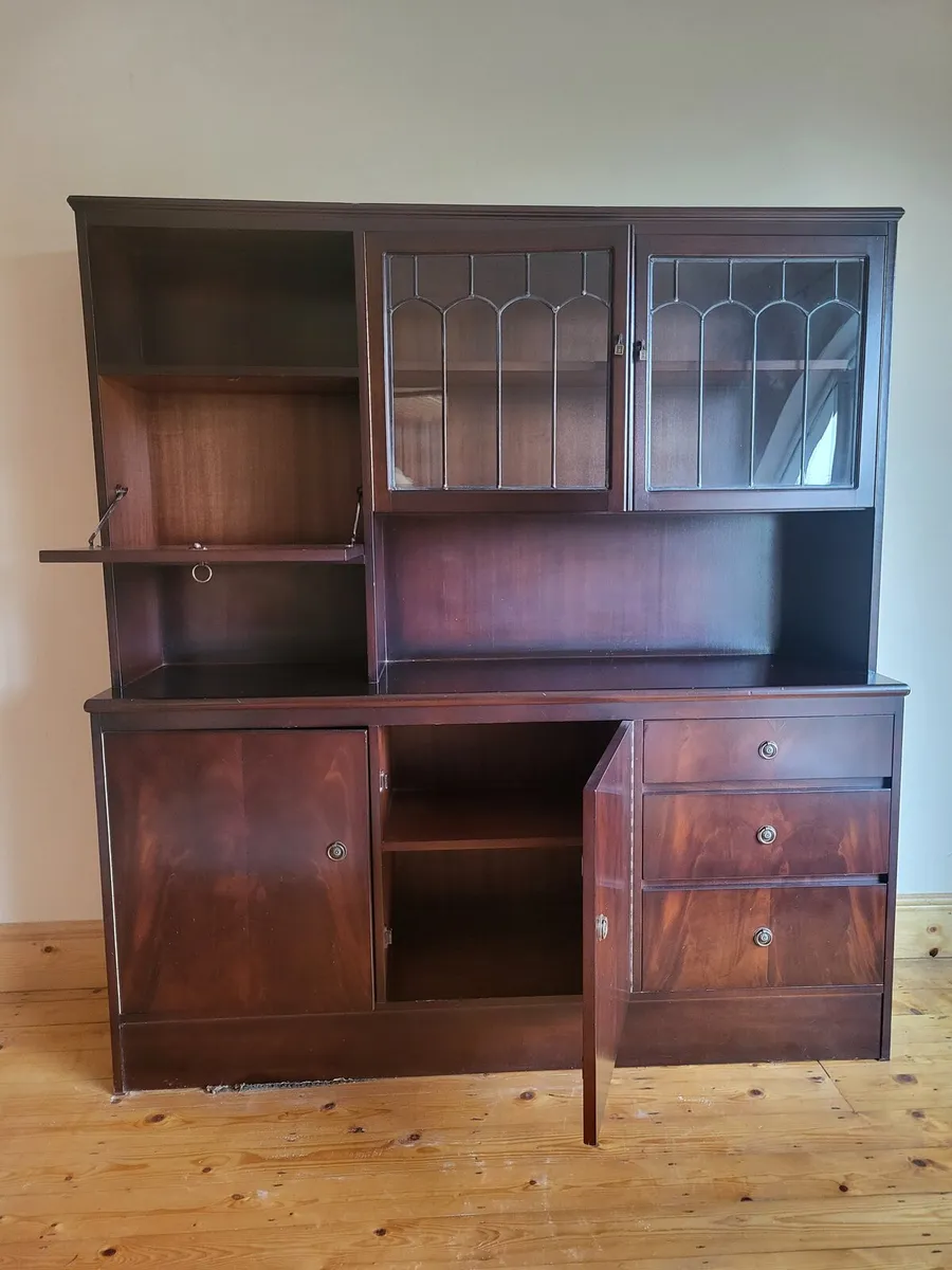 Glass cabinet / credenza unit. - Image 1
