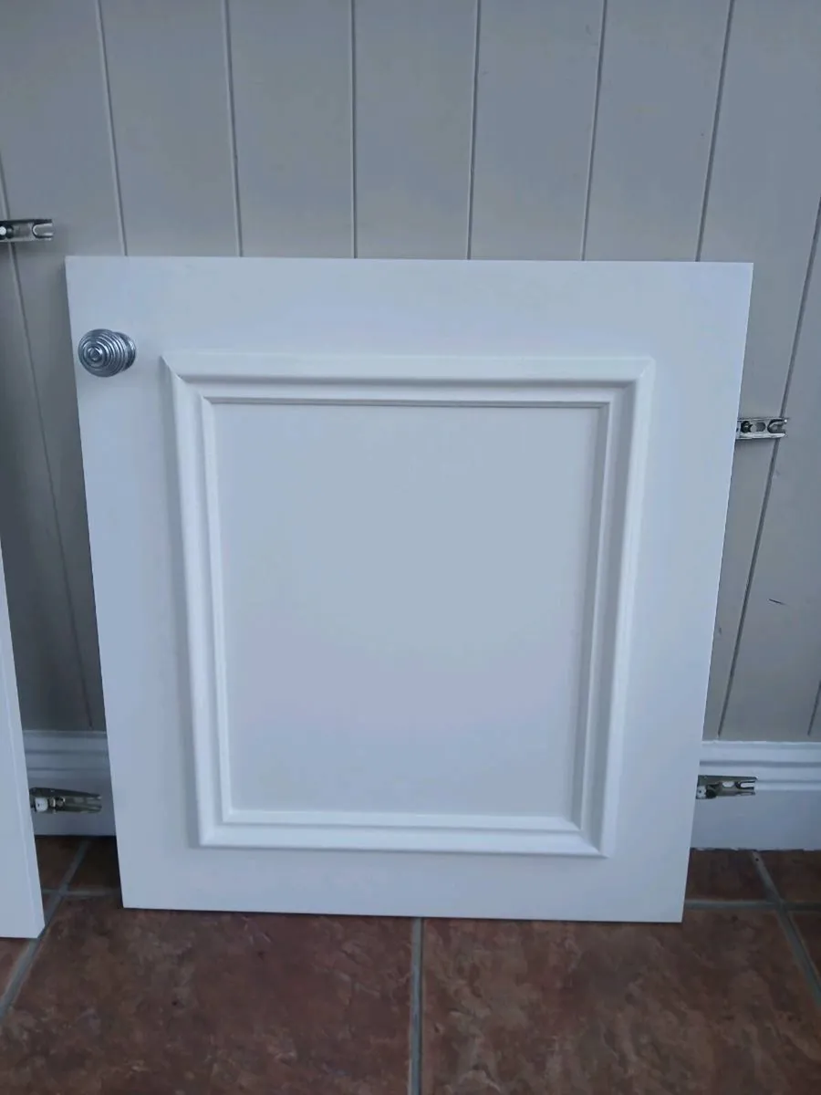 Kitchen Cabinet doors - Image 2