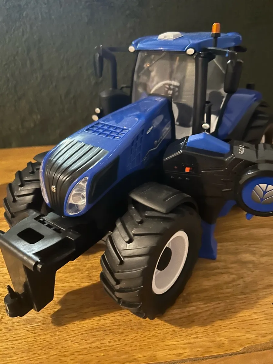Kids tractor remote control - Image 1