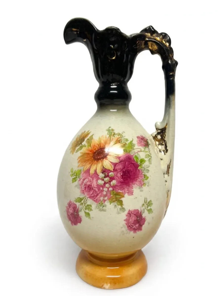 Victorian period jug - Image 1