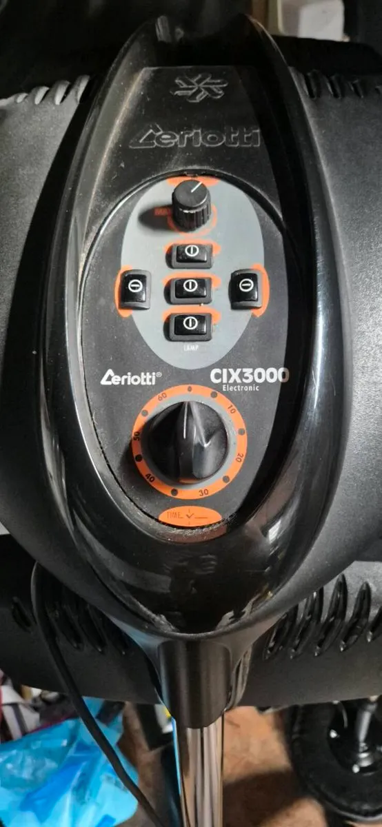 Electronic professional infrared processor/dryer - Image 1