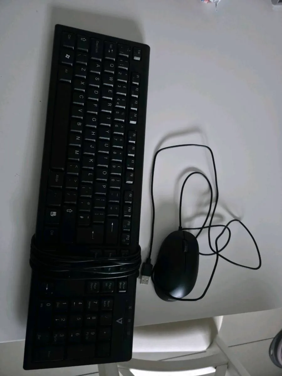 Wired USB keyboard and mouse - Image 2