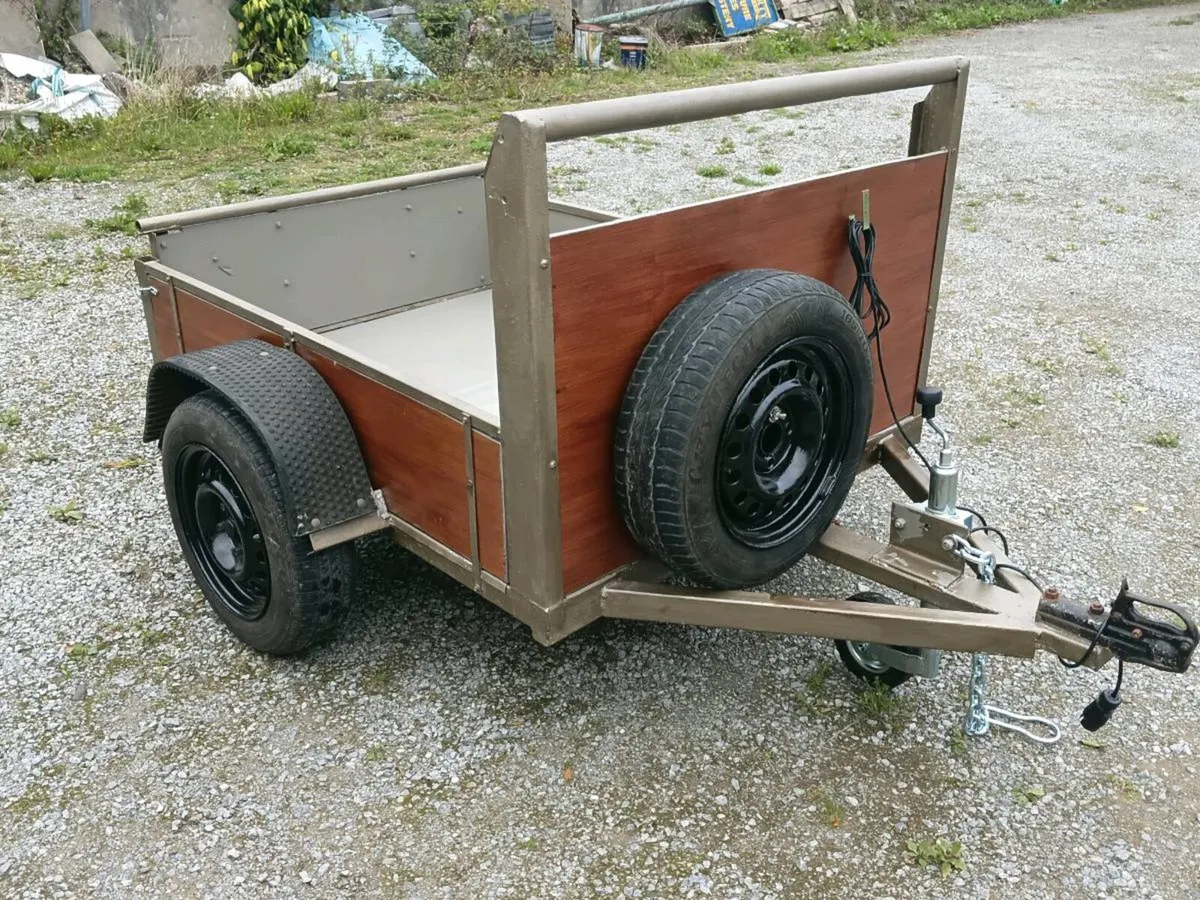 Trailer - Image 2