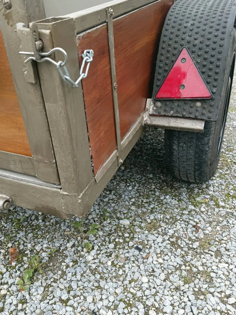 Trailer - Image 4