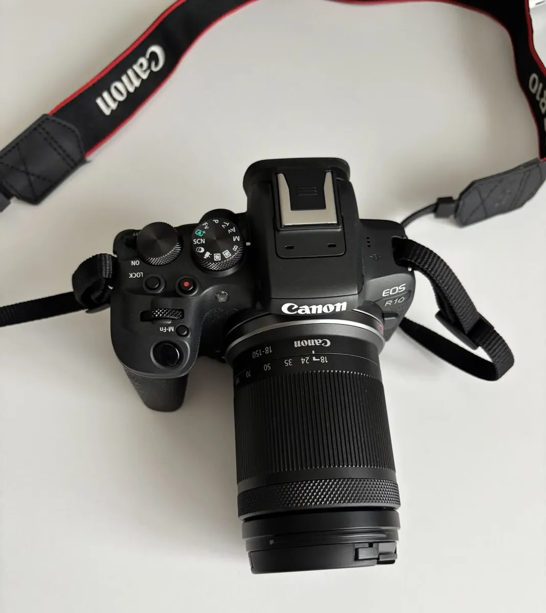 Canon Mirorless Camera - Image 3